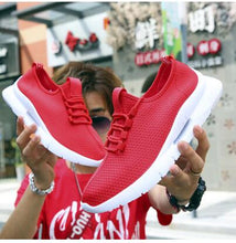 Load image into Gallery viewer, Couple Running Shoes Breathable Outdoor Male Sports Shoes Lightweight Sneakers Women Comfortable Athletic Training Footwear
