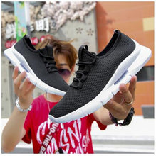 Load image into Gallery viewer, Couple Running Shoes Breathable Outdoor Male Sports Shoes Lightweight Sneakers Women Comfortable Athletic Training Footwear
